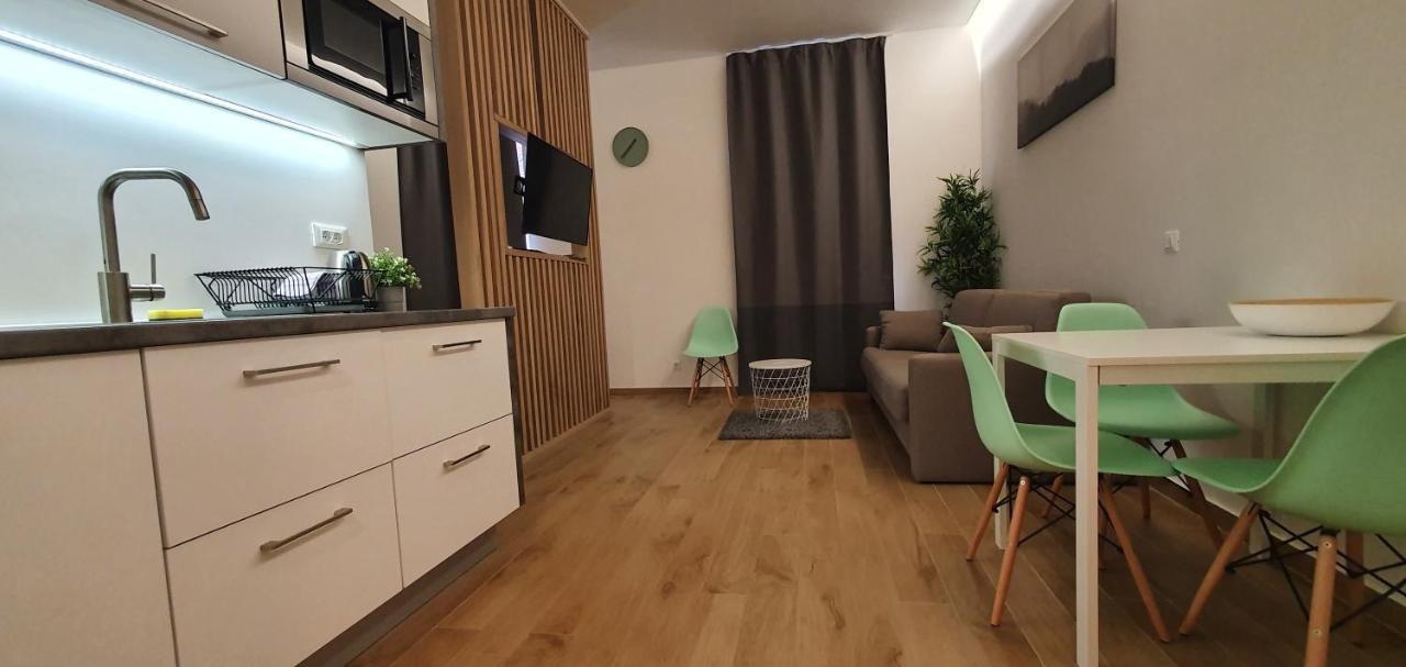 H4U Smart Deluxe Apartman Zágráb Kültér fotó