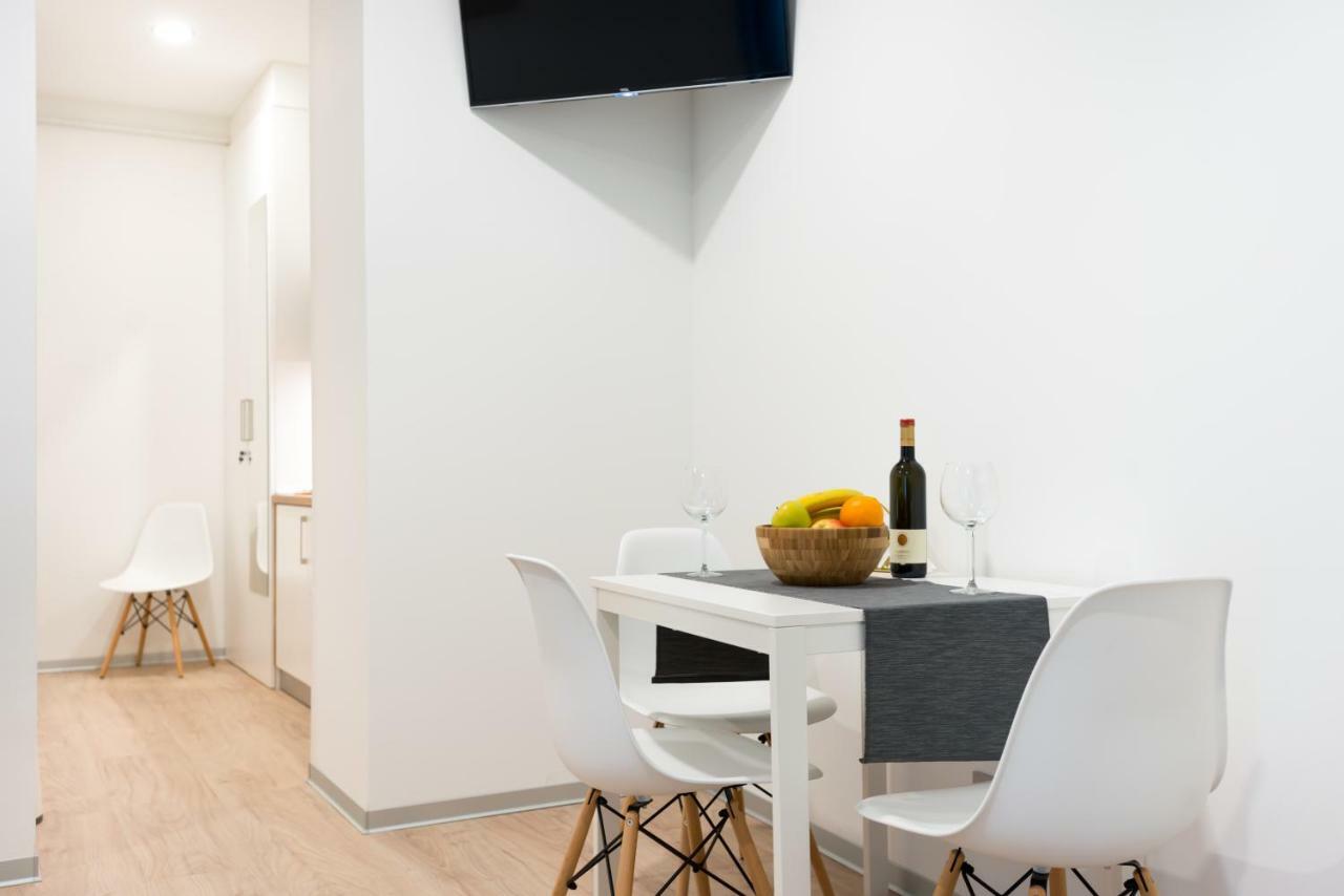 H4U Smart Deluxe Apartman Zágráb Kültér fotó